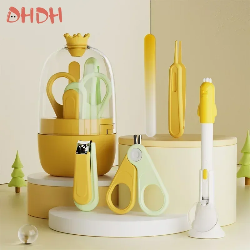 Baby Products Kit For Newborn - مجموعة العناية اليومية لأظافر الأطفال حديثي
